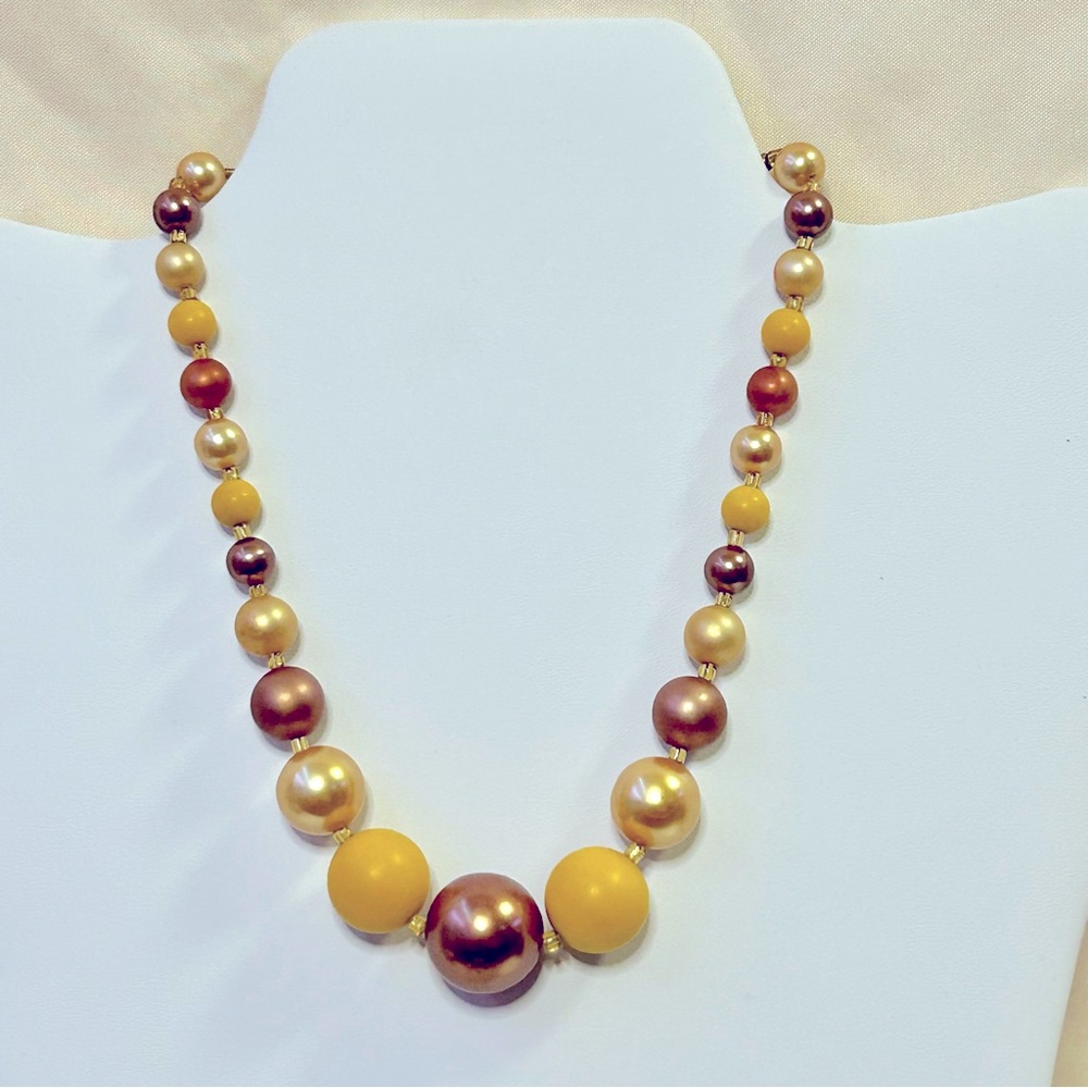 VINTAGE Child’s Necklace Small Adult Choker BEADED Retro JAPAN Made